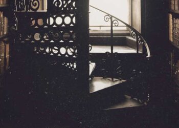 Οι μουσικές επιλογές του e-ptolemeos.gr:  Halflives – Empty Rooms (2017)