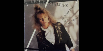 Οι μουσικές επιλογές του e-ptolemeos.gr: Leslie Phillips – Black And White In A Grey World (1985)