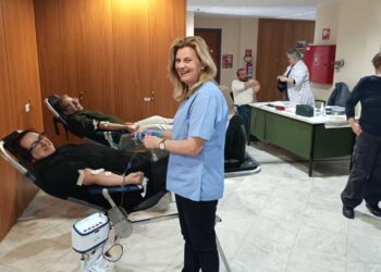 Με επιτυχία πραγματοποιήθηκε η 1η εθελοντική αιμοδοσία από την Αντιπεριφέρεια Υγείας και Κοινωνικής Συνοχής