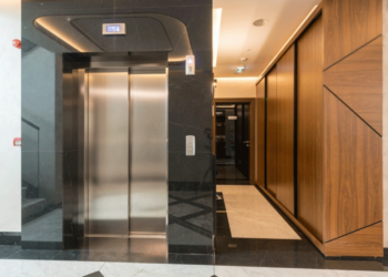 Ανελκυστήρες πολυκατοικιών: Όλα όσα πρέπει να γίνουν έως τις 30 Ιουνίου 2025