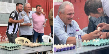 «Το πιο γερό αυγό κερδίζει!»: Οι Αυγομαχίες αναβίωσαν και για το 2025 στα Κομνηνά (Φωτογραφίες)