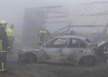 ΒΙΝΤΕΟ: Λίγα λεπτά μετά το τροχαίο στα διόδια Πολυμύλου – Εικόνες από βομβαρδισμένο τοπίο (Top Channel)