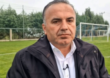 Τάσος Θεοδωρίδης (Πρόεδρος ΕΠΣ Κοζάνης): “Πλήρωσες την έπαρση σου, που ο κόσμος σου ευχόταν “Καλή επιτυχία” και του απαντούσες “οι εκλογές έχουν τελειώσει”