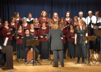 Με επιτυχία πραγματοποιήθηκε η συναυλία “Μνήμες και Παράδοση” στη Φλώρινα (Φώτο+Βίντεο)