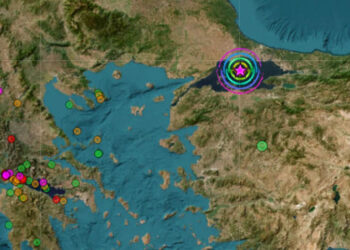 Ισχυρός σεισμός τώρα κοντά στην Κωνσταντινούπολη
