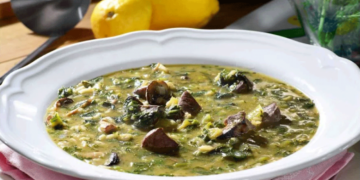 Πεντανόστιμες και εύκολες συνταγές για την παραδοσιακή μαγειρίτσα (Βίντεο)