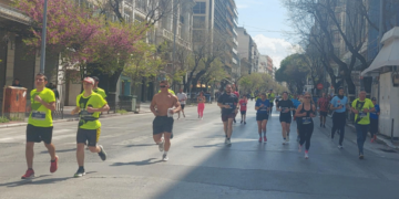 Πλήθος Δρομέων στον 19ο Διεθνή Μαραθώνιο “Μέγας Αλέξανδρος” 2025 στη Θεσσαλονίκη! (της Κούλας Πουλασιχίδου)