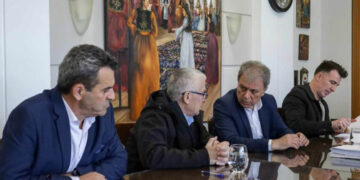 Νέο Σύγχρονο Κωπηλατικό Σκάφος για τον Ναυτικό Όμιλο Καστοριάς