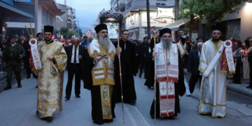 Μεγαλειώδης η λιτανεία της Ιερής Εικόνας της Παναγίας της Ζιδανιώτισσας στην Κοζάνη