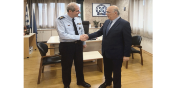 Ευχές για Καλό Πάσχα έδωσε ο Βουλευτής Μιχάλης Παπαδόπουλος στην Αστυνομική Διεύθυνση Δυτικής Μακεδονίας