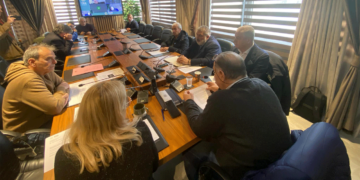 «ΝΑΙ» Μητσοτάκη στους Δημάρχους της Δυτικής Μακεδονίας- Συνάντηση με το Προεδρείο της ΠΕΔ, δεν κλείνουν τα Δημαρχεία