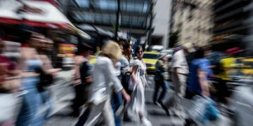 Δημογραφικό πρόβλημα – Ελλάδα: Μείωση πληθυσμού κατά 1,5 εκατομμύριο έως το 2050 και αύξηση ηλικιωμένων