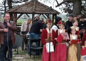 Τηρώντας την παράδοση ο Ποντιακός Σύλλογος Πτολεμαΐδας τίμησε τον Άγιο Γεώργιο! (της Κούλας Πουλασιχίδου)