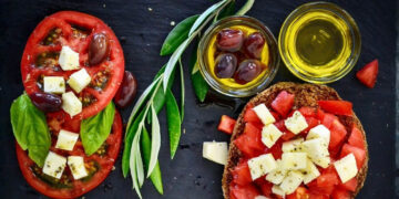 Taste Atlas: Οι 50 καλύτερες σαλάτες στον κόσμο – Οι δύο πρώτες είναι ελληνικές