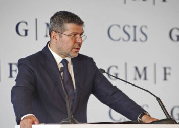 Στάσσης: Επενδύσεις €10 δισ. από τη ΔΕΗ την επόμενη τριετία – Αναγκαία η συνεργασία για τα data center