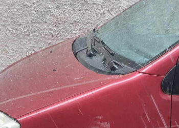 Χαλάζι «χτύπησε» την Πτολεμαΐδα το μεσημέρι