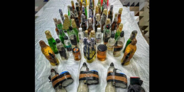 Υπάλληλος του ΑΠΘ εντόπισε 49 βόμβες μολότοφ