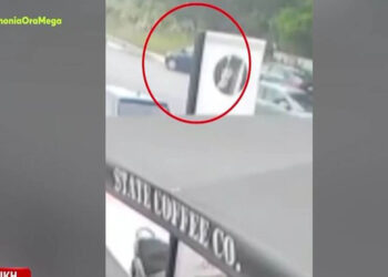 Θεσσαλονίκη: Του έκλεψαν το αυτοκίνητο μπροστά στα μάτια του (Βίντεο)