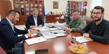 Η Περιφέρεια προμηθεύεται 1950 ποτίστρες και λάστιχα για κτηνοτρόφους