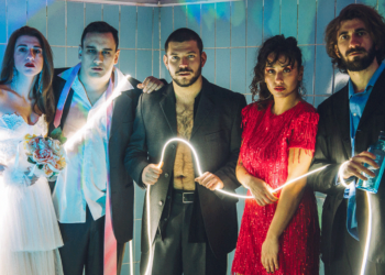 Τελευταία στάση για την παράσταση «ΟΙ ΜΕΘΥΣΜΕΝΟΙ» του Ivan Vyrypaev στην Πτολεμαΐδα το Σάββατο 24/5