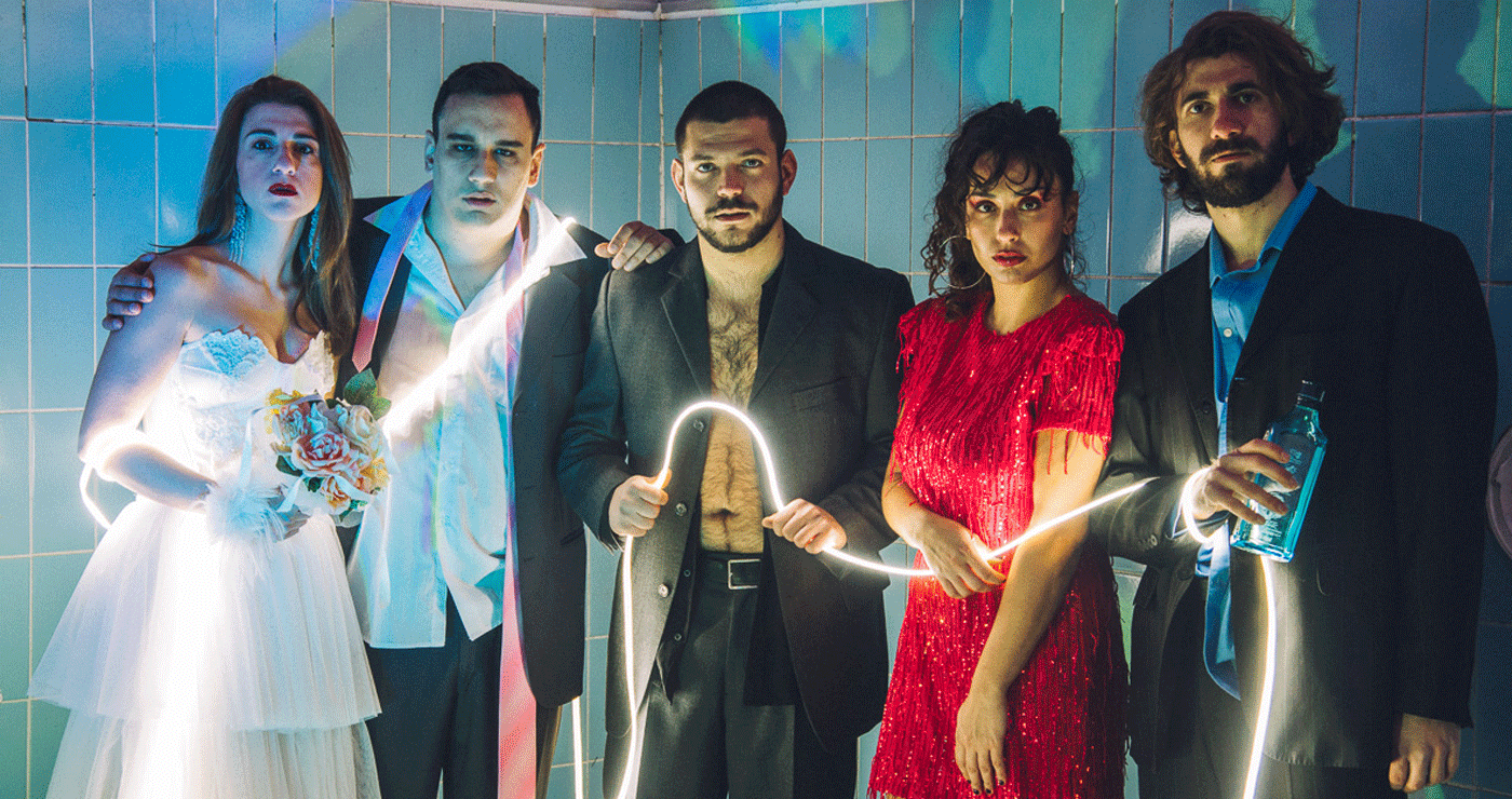 Τελευταία στάση για την παράσταση «ΟΙ ΜΕΘΥΣΜΕΝΟΙ» του Ivan Vyrypaev στην Πτολεμαΐδα το Σάββατο 24/5