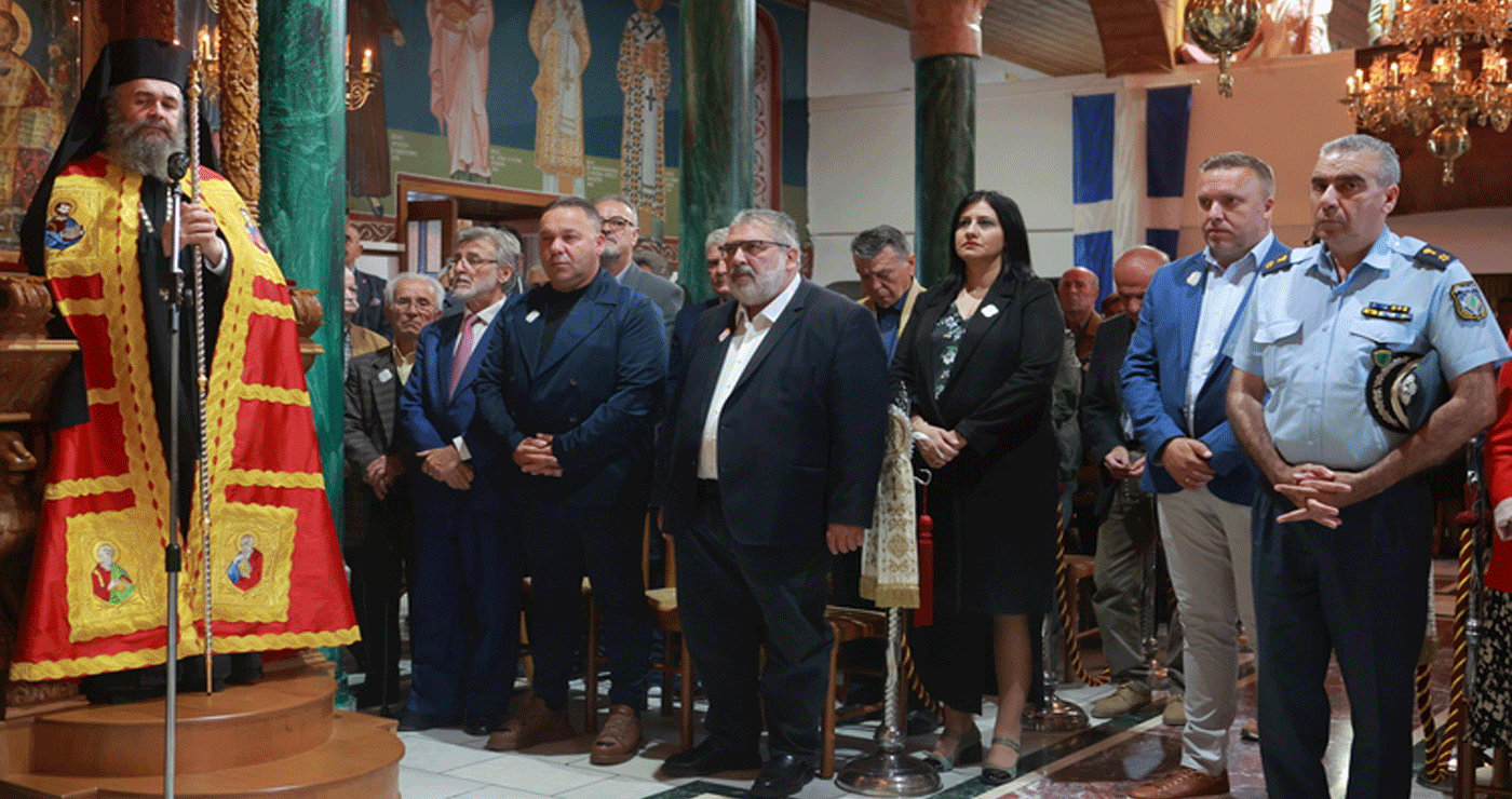 Ο Μητροπολίτης κ. Ειρηναίος στην ανακομιδή των ιερών λειψάνων του Αγίου Νικολάου στην Ολυμπιάδα Εορδαίας (Φωτογραφίες + Βίντεο)