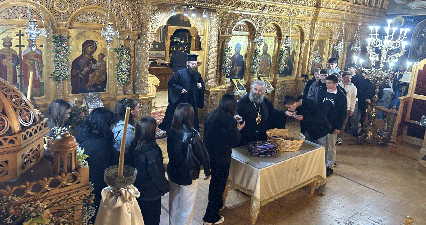 Θείες Λειτουργίες υπέρ των διαγωνιζομένων μαθητών για τις Πανελλήνιες Εξετάσεις στις πόλεις της Μητρόπολης Φλωρίνης, Πρεσπών και Εορδαίας