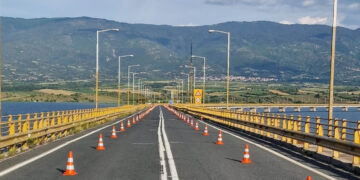 Φανάρια και μονοδρόμηση στη Γέφυρα Σερβίων- Πόσο διάστημα θα ισχύσουν τα μέτρα