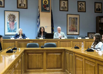 Μαθητές του Γυμνασίου Αμυνταίου  επισκέφθηκαν το Δημαρχείο: Ανοιχτός διάλογος με τη Δημοτική Αρχή