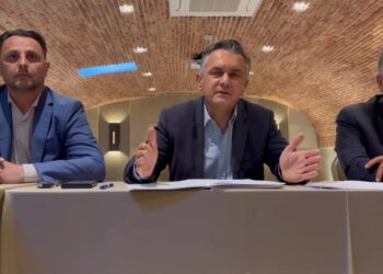 Προειδοποίηση Κασαπίδη σε Χαρούμενο: «Τελευταία φορά τον καλώ να ζητήσει συγνώμη- Αν είναι λαγός οργανωμένου σχεδίου, αυτό θα καταρρεύσει»