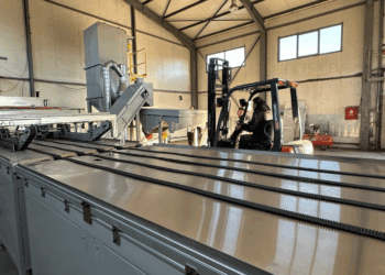 Η πρώτη Μονάδα Ανακύκλωσης Αποβλήτων Φωτοβολταϊκών Πάνελ στη Δυτική Μακεδονία ξεκινά τη λειτουργία της