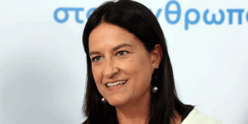 «Ημέρα Καριέρας» στη Στουτγκάρδη -Κεραμέως: 30 κορυφαίες ελληνικές επιχειρήσεις προσφέρουν 1.000 θέσεις εργασίας