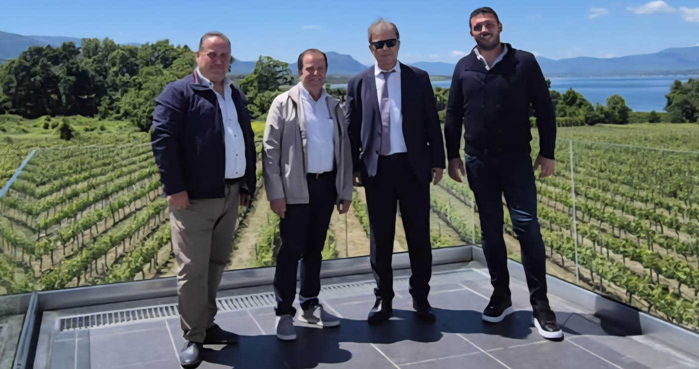 «Ανοιχτές Πόρτες 2025»: Στη διαδρομή του «Κρασιού των Λιμνών» και ο Γ. Αμανατίδης