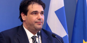 Θ. Λιβάνιος: «Εύλογο μετρο η στέρηση μισθού σε υπάλληλο που αρνείται την αξιόλογηση»