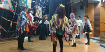 Ενδιαφέρουσα Παιδική Θεατρική Παράσταση με τίτλο “Η Μηλιά” ανεβάζει το “ΒΟΡΕΙΟ ΠΕΔΊΟ” στο Πνευματικό Κέντρο Πτολεμαΐδας! (ρεπορτάζ της Κούλας Πουλασιχίδου)