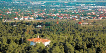 Σε απόγνωση χιλιάδες μικροϊδιοκτήτες – Ποιοι χάνουν το δικαίωμα δόμησης