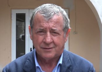 Μ. Γιαννάκος (ΠΟΕΔΗΝ): «Άσχετοι με διακομιδές όσοι στελεχώνουν τα ασθενοφόρα στα Κέντρα Υγείας»