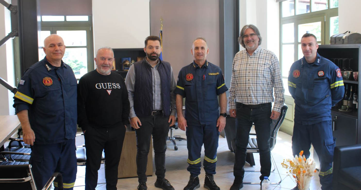 Συνάντηση για την ενίσχυση της Πολιτικής Προστασίας στο Δήμο Σερβίων