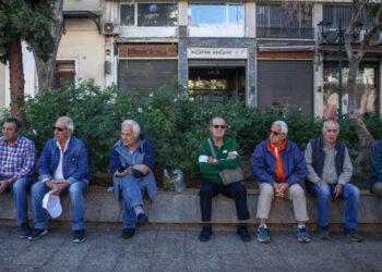 Κύμα φυγής για σύνταξη