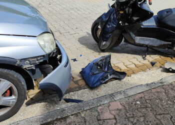 Τροχαίο στην Ολυμπιάδα Εορδαίας: Δίκυκλο έπεσε σε σταθμευμένο αυτοκίνητο