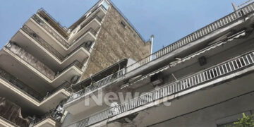 Θεσσαλονίκη: «Έλιωνε από το κλάμα, το άφηναν κάθε βράδυ έξω» – Δείτε το βίντεο που προκαλεί οργή