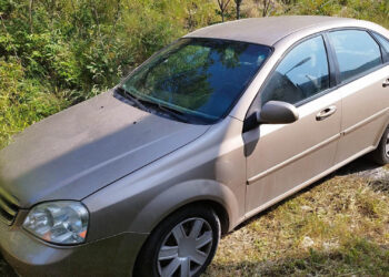 66χρονος συνελήφθη στη Θεσσαλονίκη για απάτη με θύματα στη Φλώρινα – Λεία 18.000 ευρώ με λίρες και κοσμήματα