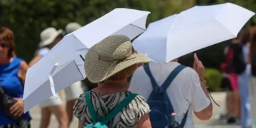 Τριήμερο του Αγίου Πνεύματος: Εκτοξεύεται στους 35 βαθμούς Κελσίου η θερμοκρασία