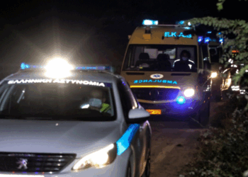 Πετρούπολη: Συνελήφθη 16χρονος που μαχαίρωσε 15χρονο σε συμπλοκή σε λεωφορείο