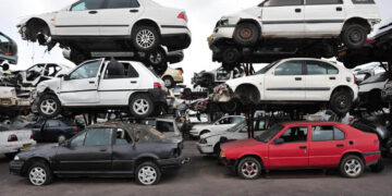 Υποχρεωτική απόσυρση: Ποια αυτοκίνητα κινδυνεύουν και γιατί -Τι πρέπει να κάνουν 3 εκατ. ιδιοκτήτες