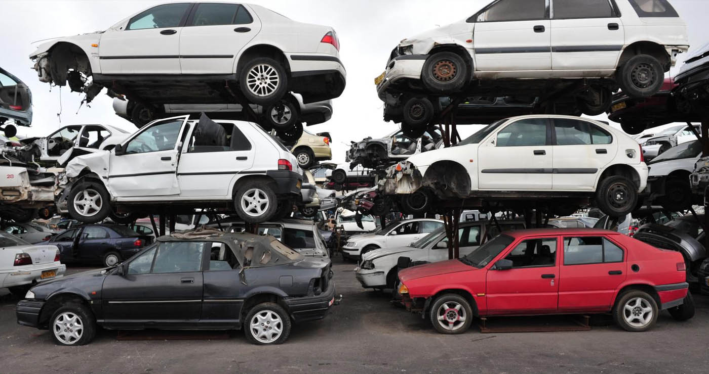 Υποχρεωτική απόσυρση: Ποια αυτοκίνητα κινδυνεύουν και γιατί -Τι πρέπει να κάνουν 3 εκατ. ιδιοκτήτες