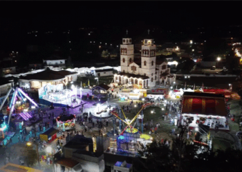 Δείτε την Εμποροπανήγυρη του Δρεπάνου από ψηλά – Βίντεο με εναέρια πλάνα του Δημήτρη Τσαμουρίδη