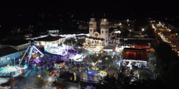 Δείτε την Εμποροπανήγυρη του Δρεπάνου από ψηλά – Βίντεο με εναέρια πλάνα του Δημήτρη Τσαμουρίδη