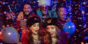 ΔΗΠΕΘΕ Κοζάνης: Έρχεται ο ΕΠΙΘΕΩΡΗΤΗΣ! 6, 7, 9 Ιουλίου Υπαίθριο Δημοτικό Θέατρο Κοζάνης