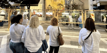 Ξεκίνησε η έκθεση της Φωτογραφικής Ομάδας Εορδαίας με θέμα τα Συναισθήματα (Φωτογραφίες)